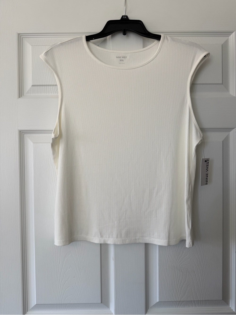 Nine West Cream Ribbed Sleeveless Tank Top